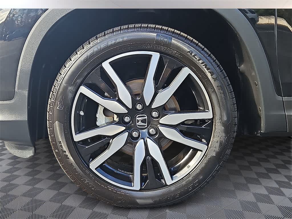 2021 Honda Pilot Touring 8-Passenger