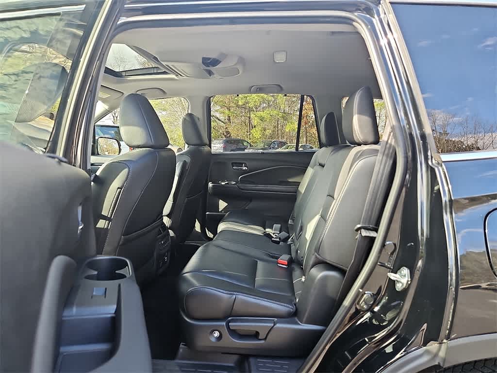 2021 Honda Pilot Touring 8-Passenger