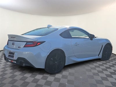 2024 Toyota GR86 Premium