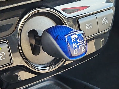 2022 Toyota Prius LE