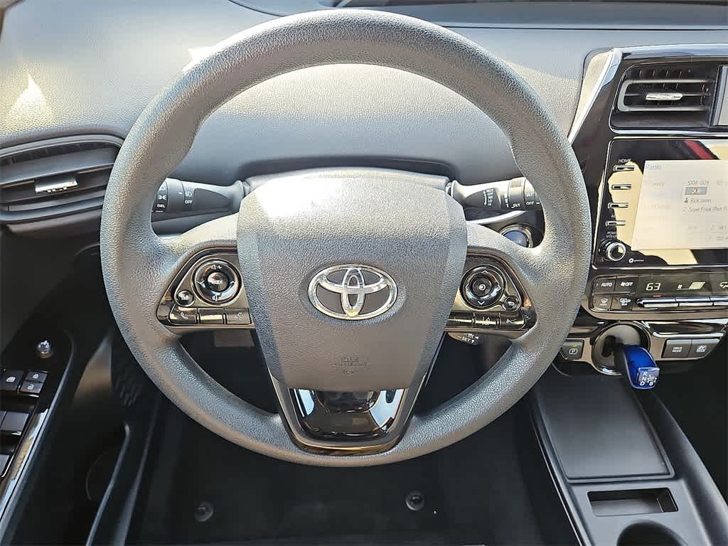 2022 Toyota Prius LE
