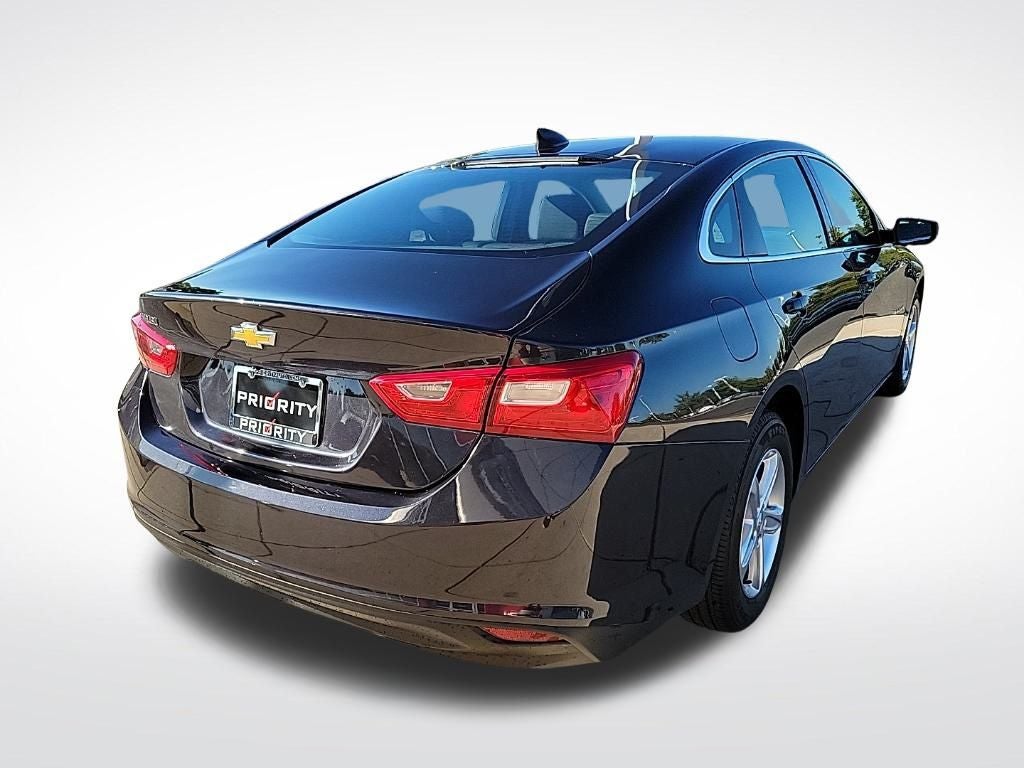 2022 Chevrolet Malibu LS 1LS