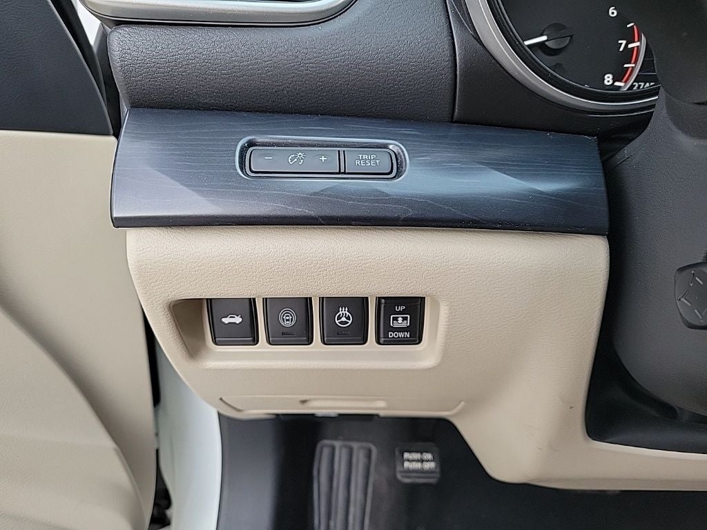 2023 Nissan Maxima Platinum