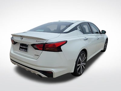 2019 Nissan Altima 2.0 Platinum