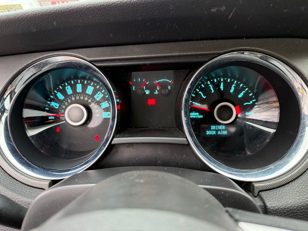 2014 Ford Mustang V6