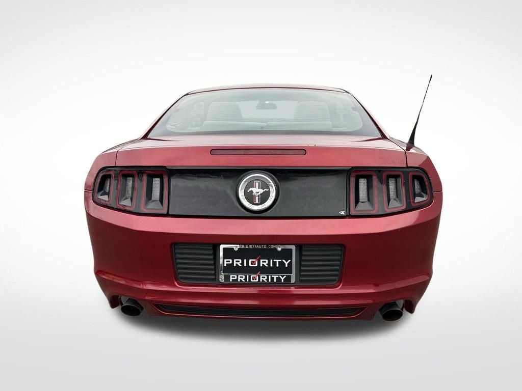 2014 Ford Mustang V6