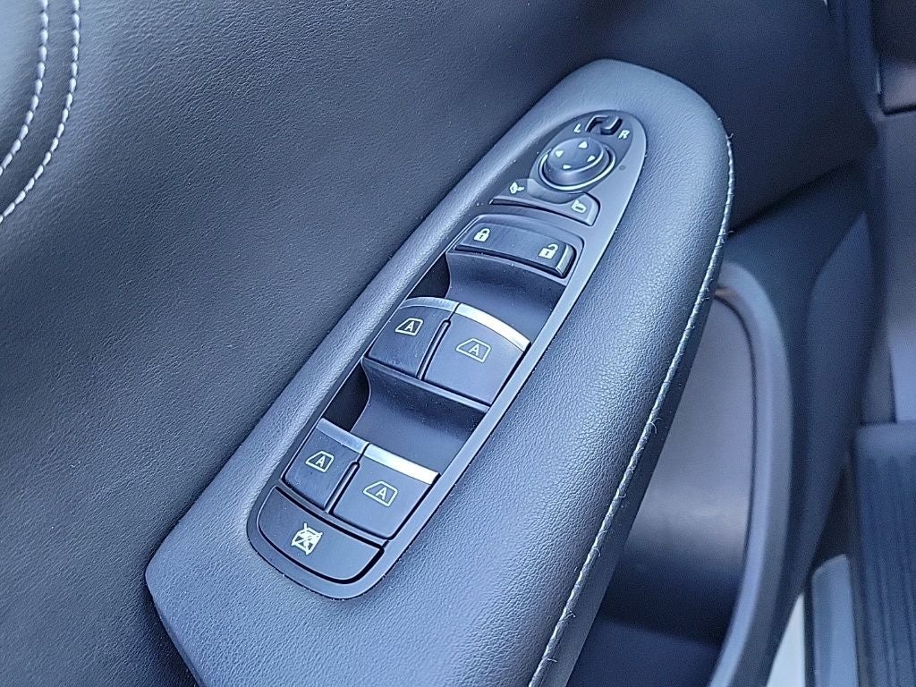 2023 INFINITI QX55 LUXE