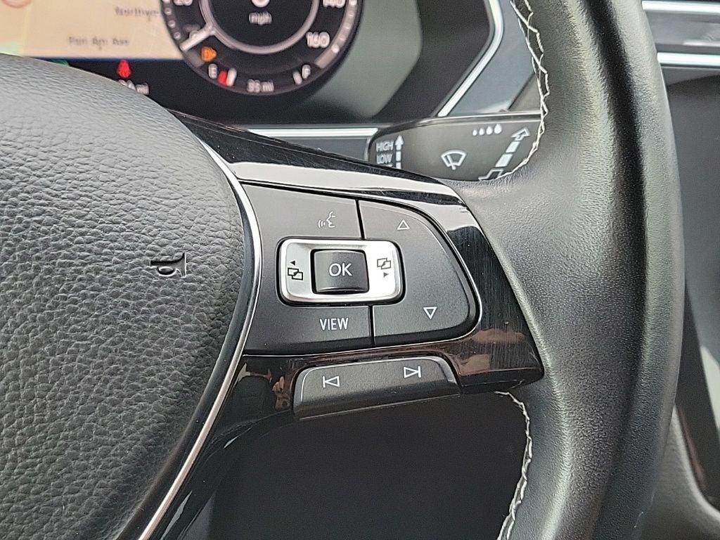 2019 Volkswagen Tiguan 2.0T SEL R-Line 4Motion