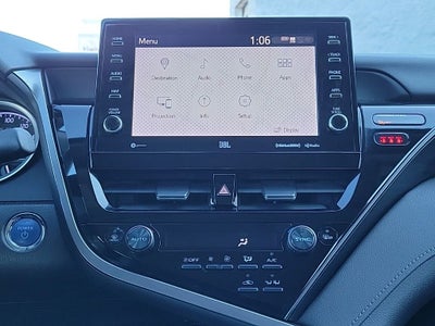 2022 Toyota Camry Hybrid XLE