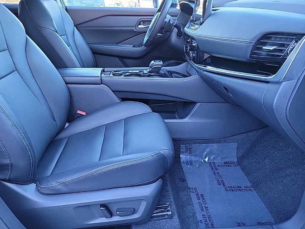 2022 Nissan Rogue SL