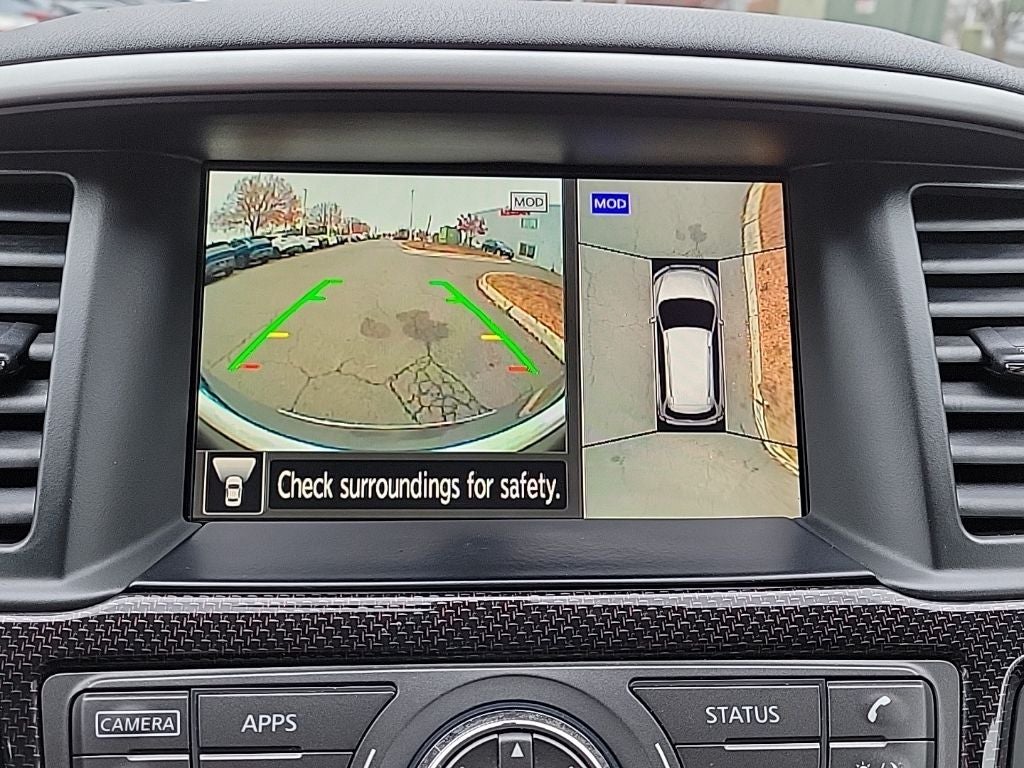 2020 Nissan Pathfinder SL