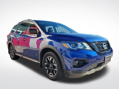 2020 Nissan Pathfinder SL