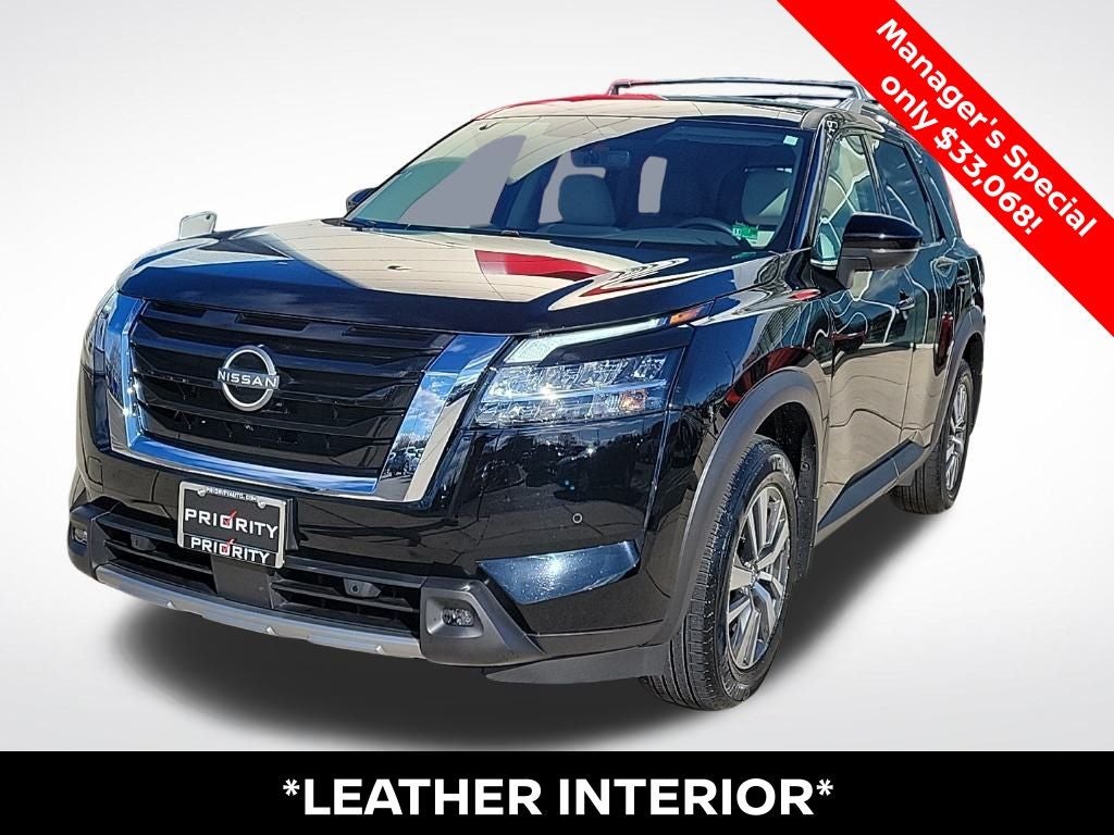 2024 Nissan Pathfinder SL