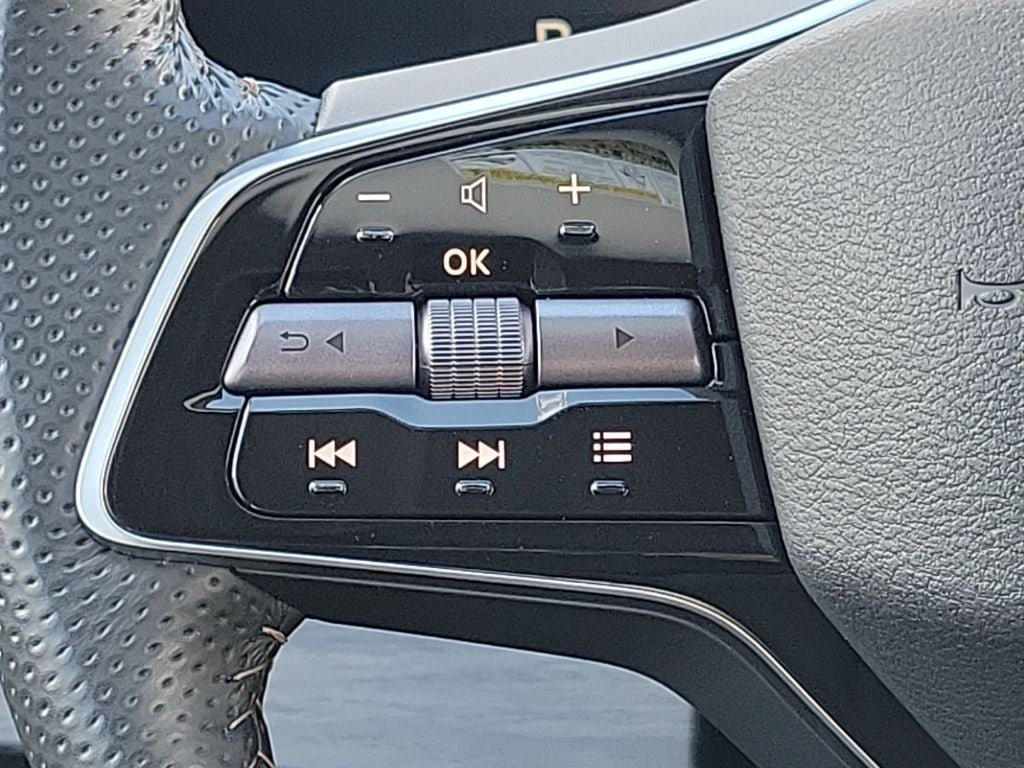 2023 Nissan Ariya EVOLVE+