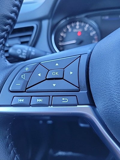 2022 Nissan Rogue Sport SV