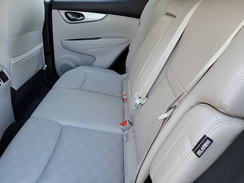 2020 Nissan Rogue Sport SV