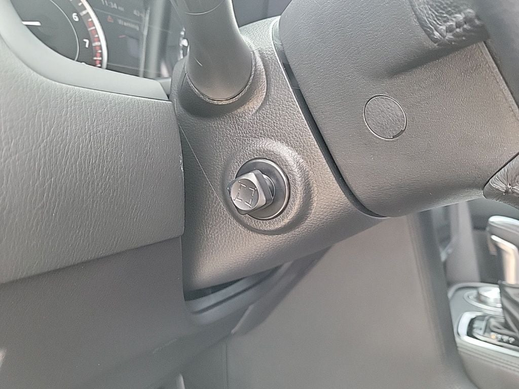 2023 Nissan Armada SV