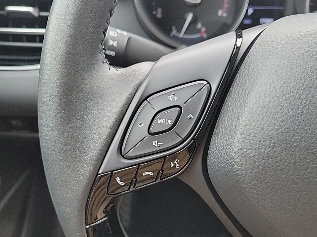 2020 Toyota C-HR XLE