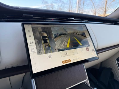 2025 Land Rover Range Rover SE