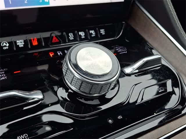 2024 Jeep Grand Wagoneer L Base