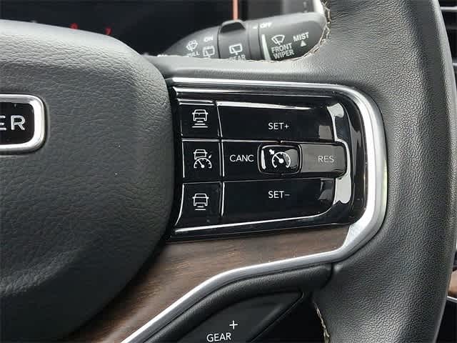 2024 Jeep Grand Wagoneer L Base