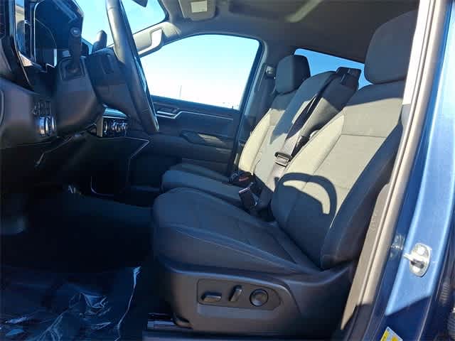 2024 GMC Sierra 1500 SLE