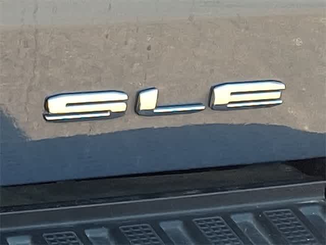 2024 GMC Sierra 1500 SLE