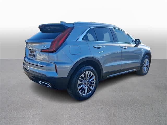 2024 Cadillac XT4 FWD Premium Luxury