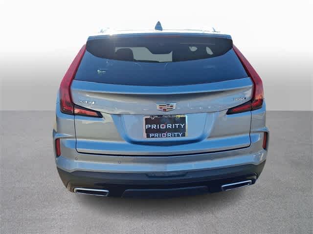 2024 Cadillac XT4 FWD Premium Luxury