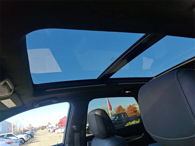 2025 Cadillac XT5 AWD Premium Luxury