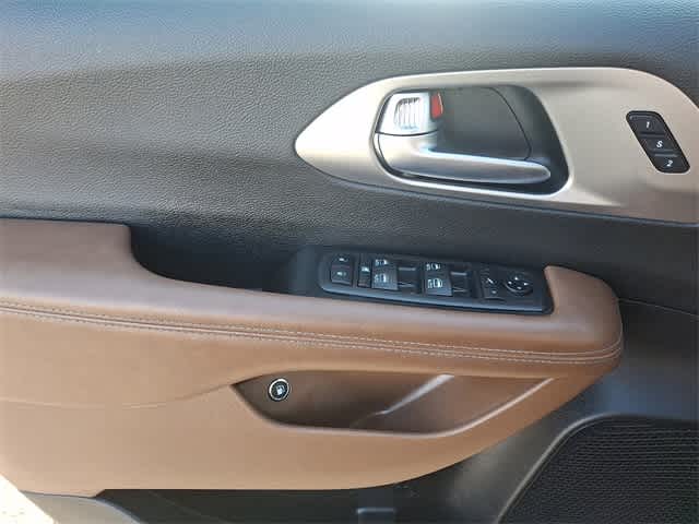 2021 Chrysler Pacifica Hybrid Limited