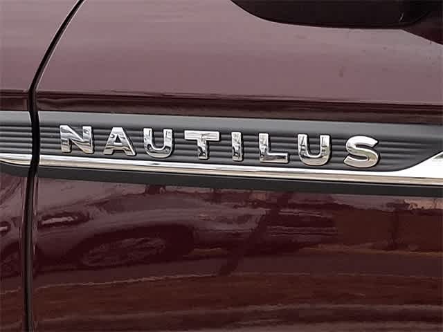 2022 Lincoln Nautilus Reserve