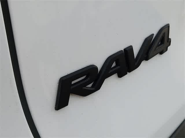 2023 Toyota RAV4 Adventure