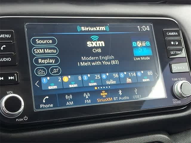 2022 Nissan Kicks SR