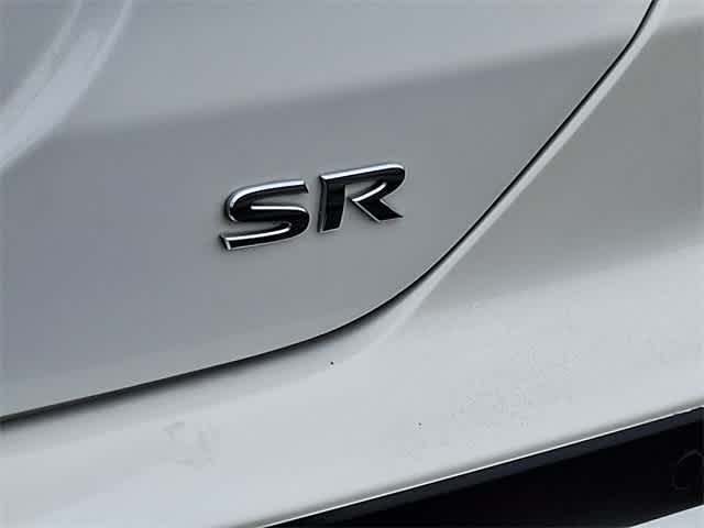 2022 Nissan Kicks SR