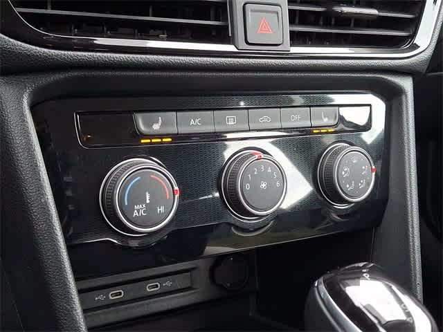 2025 Volkswagen Taos S