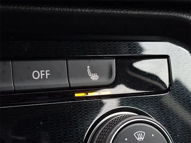 2025 Volkswagen Taos S