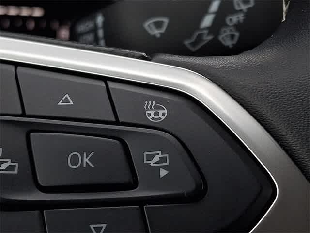 2025 Volkswagen Taos S