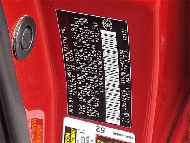 2025 Toyota Camry SE