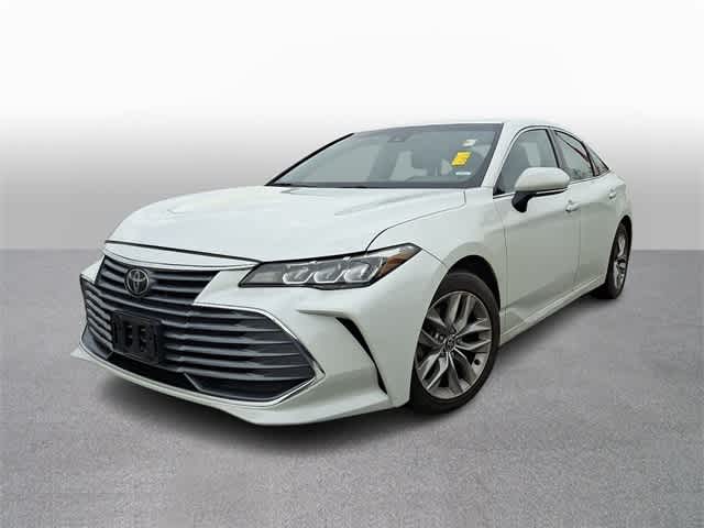 2022 Toyota Avalon XLE