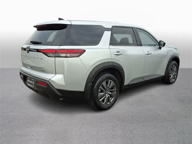2024 Nissan Pathfinder S