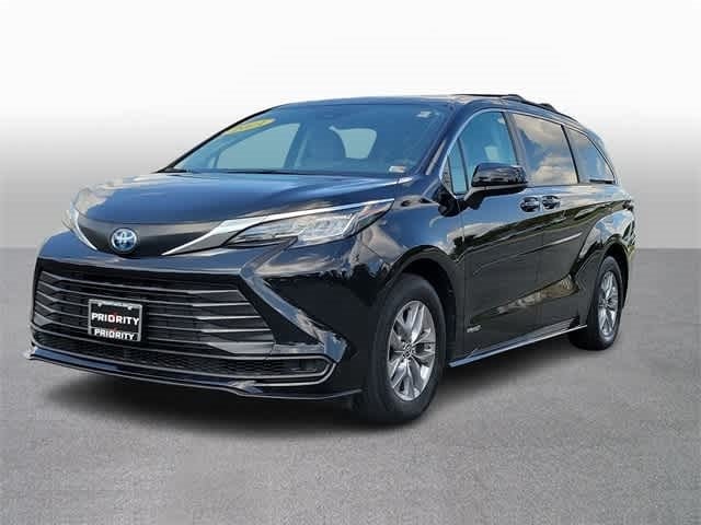 2021 Toyota Sienna LE - Hampton VA area Honda dealer near Hampton VA ...