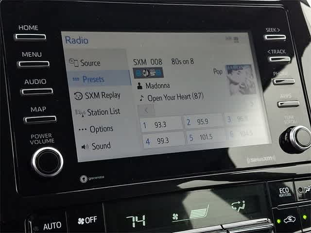 2022 Toyota Prius L Eco