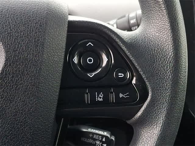 2022 Toyota Prius L Eco