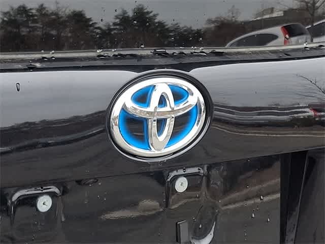 2022 Toyota Prius L Eco