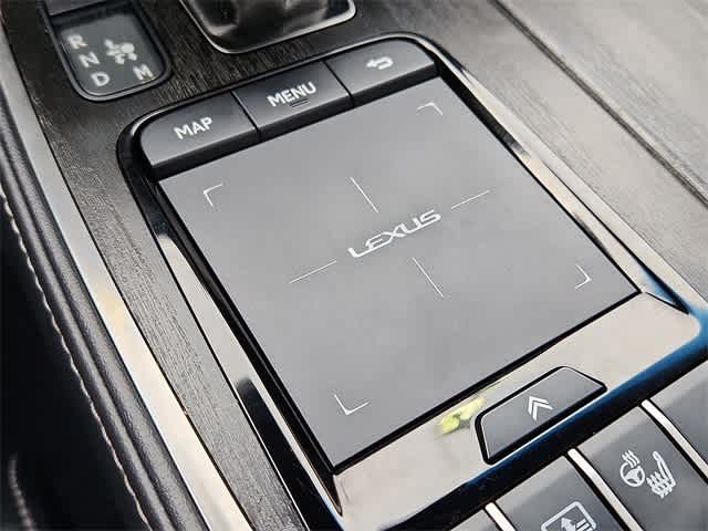 2022 Lexus LS 