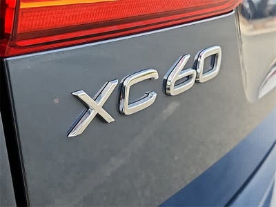 2024 Volvo XC60 Plus Dark Theme