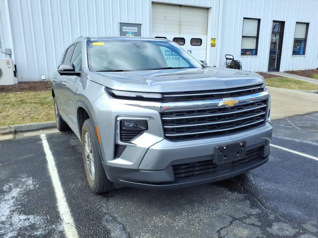 2024 Chevrolet Traverse AWD LT