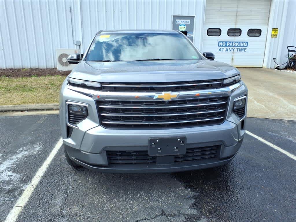 2024 Chevrolet Traverse AWD LT