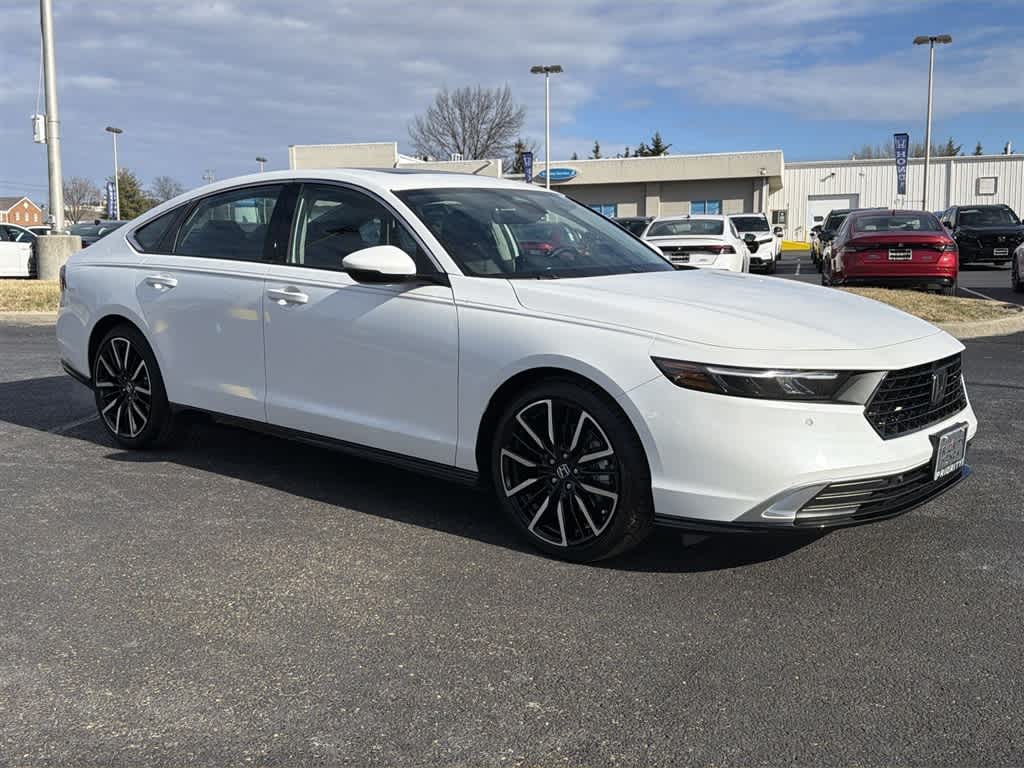 2025 Honda Accord Hybrid Touring